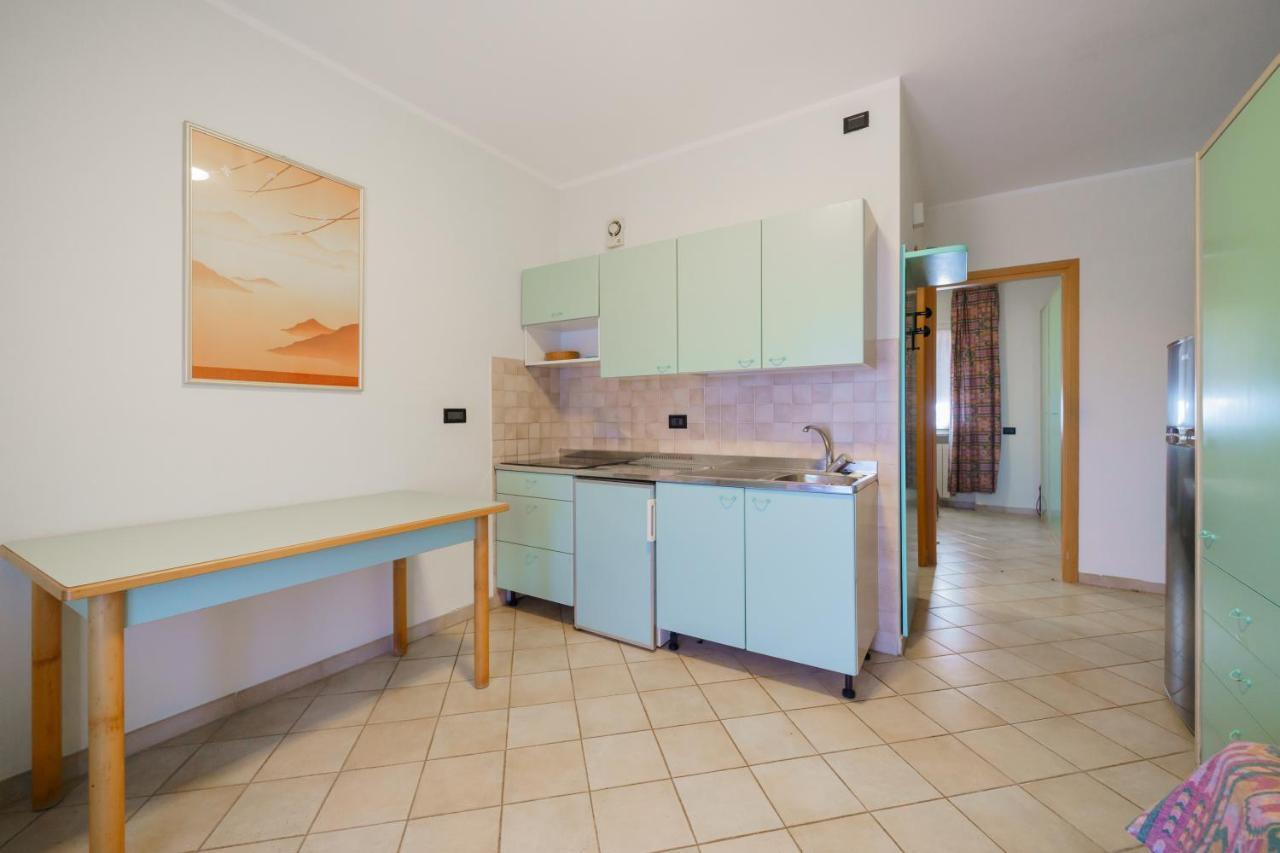 Apartment Nisportino *