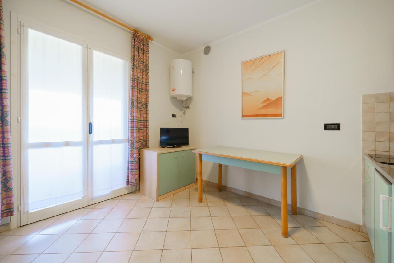 Nisportino Apartment *
